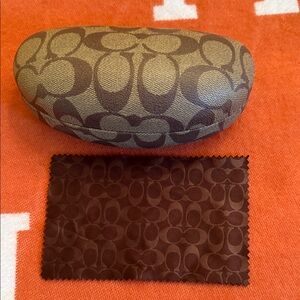Classic Coach Sunglasses Case with Coach Shammy Cloth